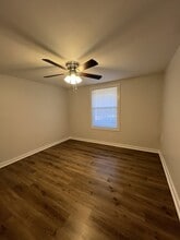 2421 Madison St, Unit 13 in Clarksville, TN - Building Photo - Building Photo