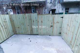 1521 N Myrtlewood St in Philadelphia, PA - Building Photo - Building Photo