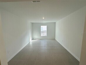 5434 Lewisham Dr in Davenport, FL - Building Photo - Building Photo