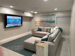 745 Eldorado Ave in Clearwater, FL - Building Photo - Building Photo