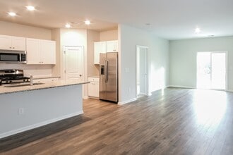 120 S Reindeer Rd in Surfside Beach, SC - Building Photo - Building Photo