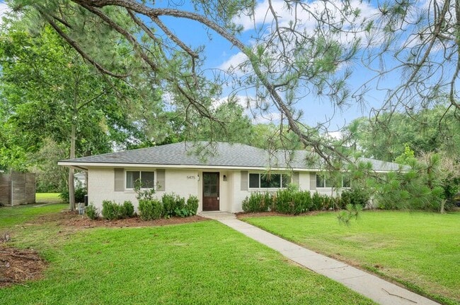 5475 S Ridge Dr in Baton Rouge, LA - Building Photo - Building Photo