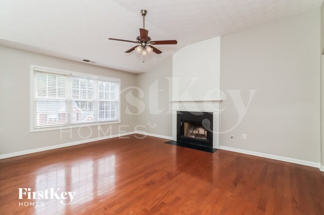 1627 Eagle Dr in Woodstock, GA - Building Photo - Building Photo