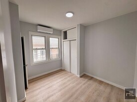 OXFORD AVENUE, BROX, Unit 2 in Bronx, NY - Building Photo