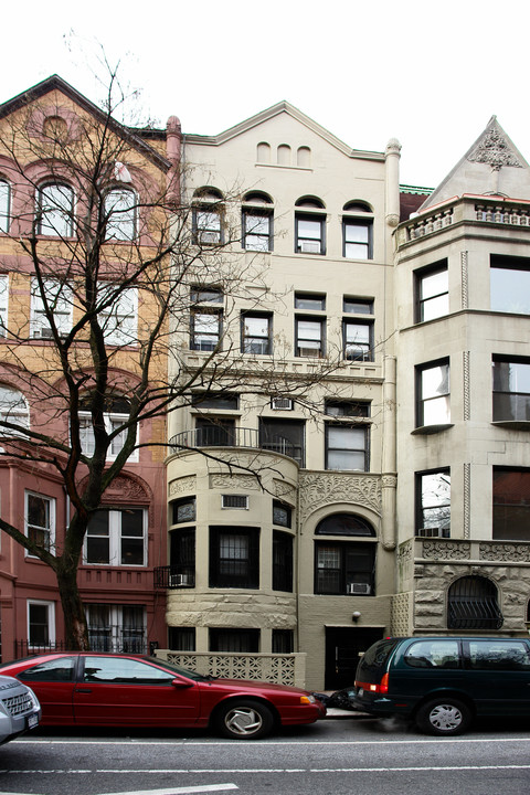 268 W 77th St in New York, NY - Foto de edificio