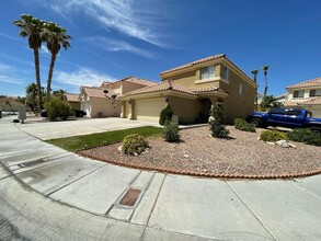 1113 Lumina Ct in Las Vegas, NV - Building Photo - Building Photo