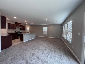 2990 Saltillo Ln in Las Vegas, NV - Building Photo - Building Photo