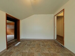 812 NW 10th St in Corvallis, OR - Building Photo - Building Photo