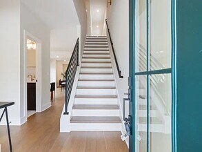 2130 12th Ave N in Nashville, TN - Foto de edificio - Building Photo