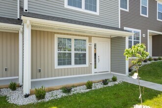 435 Skylar Dr in Christiansburg, VA - Building Photo - Building Photo