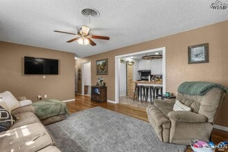 505 S Sycamore St in Archer City, TX - Building Photo - Building Photo