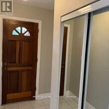 72 McGillivray Ave in Toronto, ON - Building Photo - Building Photo