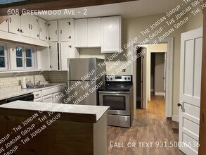 608 Greenwood Ave in Clarksville, TN - Building Photo - Building Photo