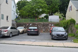 101 Ashland Ave in Bala Cynwyd, PA - Foto de edificio - Building Photo