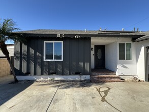 825 Ahern Dr in La Puente, CA - Building Photo - Building Photo