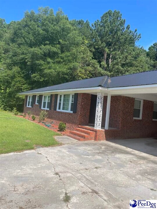 3101 S Cashua Dr in Florence, SC - Building Photo