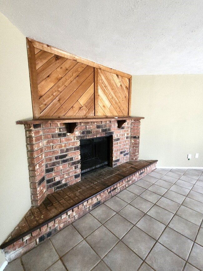 property at 24310 Rockin 7 Dr