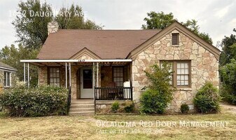 1412 daugherty Ave in Oklahoma City, OK - Building Photo