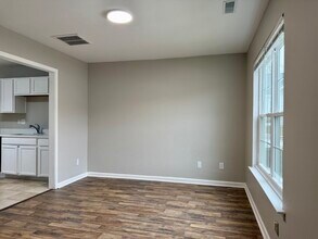 3746 Glenwood Dr in Charlotte, NC - Building Photo - Building Photo