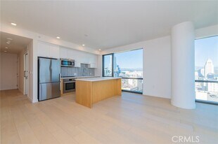 400 S Broadway in Los Angeles, CA - Building Photo
