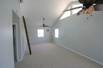 82 N Conch Ave in Duck Key, FL - Building Photo - Building Photo