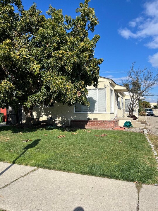 2036 Colby Ave in Los Angeles, CA - Building Photo