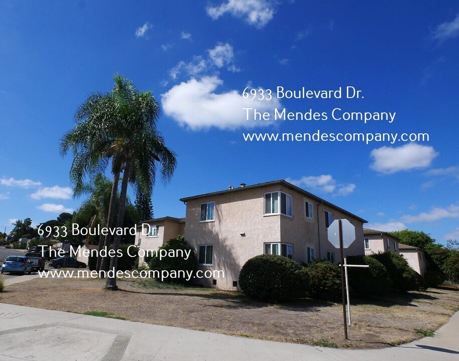 6933 Boulevard Dr in La Mesa, CA - Building Photo
