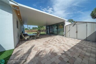 15276 Harrison Rd in Delray Beach, FL - Building Photo - Building Photo