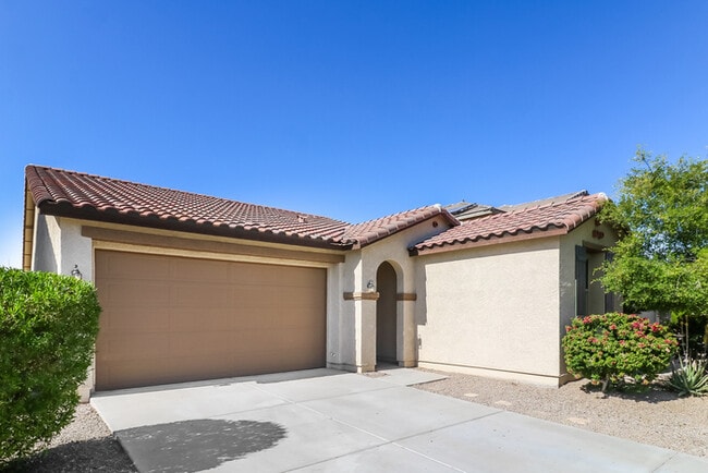 17239 W Toronto Way in Goodyear, AZ - Building Photo - Building Photo