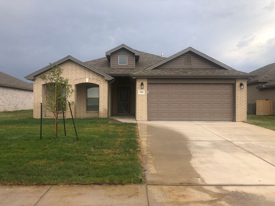7907 Bellamy Dr in Amarillo, TX - Building Photo
