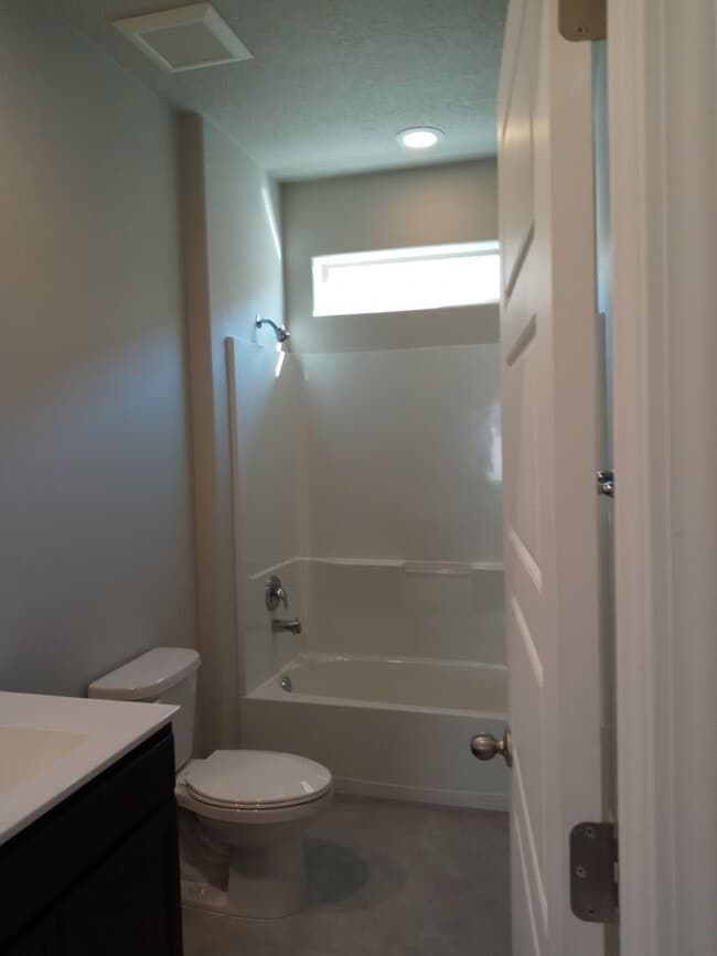 6484 Gannett Dr NE in Rio Rancho, NM - Building Photo - Building Photo