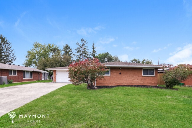 property at 261 Bellaire Dr