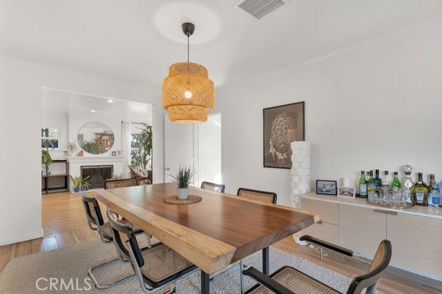 5727 Colbath Ave in Los Angeles, CA - Building Photo - Building Photo