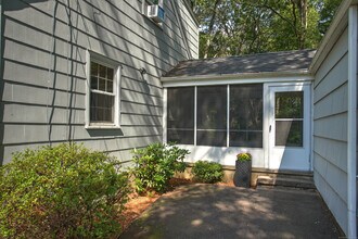 57 Wampus Way in Fairfield, CT - Building Photo - Building Photo
