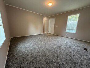 11750 Cascade Cir in Romeo, MI - Building Photo - Building Photo