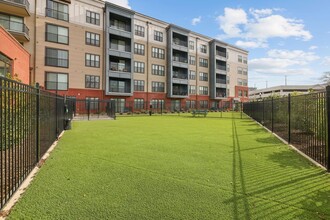 Eclipse Residences in Huntsville, AL - Foto de edificio - Building Photo