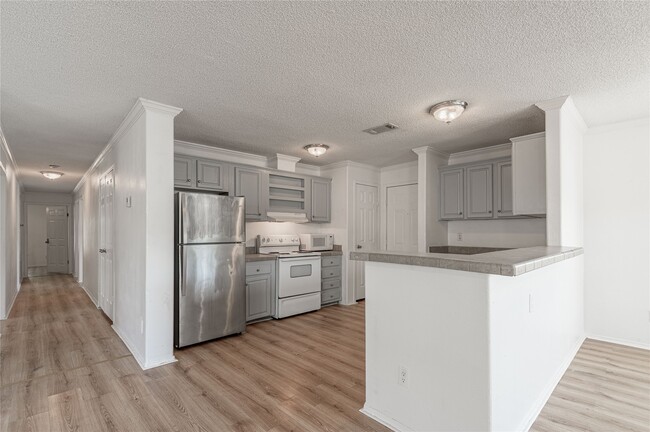 property at 112 Varsity Dr