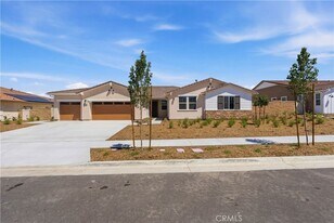 11647 Saddleback Dr in Loma Linda, CA - Building Photo