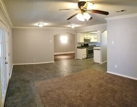 1002 Quebec Dr in Garland, TX - Building Photo - Building Photo