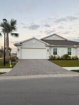 9446 Sunbeam Cir in Punta Gorda, FL - Building Photo