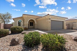 949 E Indian Wells Pl in Chandler, AZ - Building Photo - Building Photo