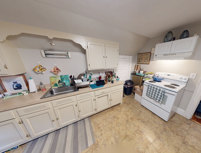 property at 262 Lake Ave