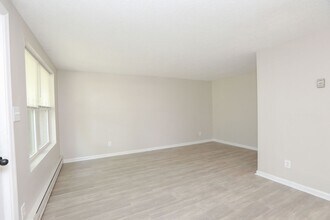 1250 Pall Mall St-Unit -Unit A in Norfolk, VA - Building Photo - Building Photo