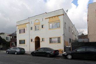 1919 Bonsello Ave in Los Angeles, CA - Building Photo - Building Photo