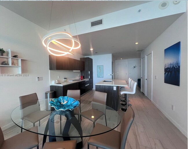 480 NE 31st St, Unit 4206 in Miami, FL - Building Photo - Building Photo