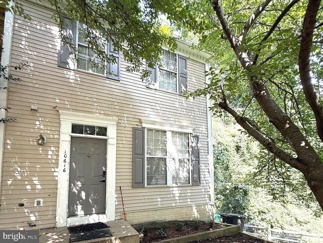 property at 10616 Fitzgibbon Ct
