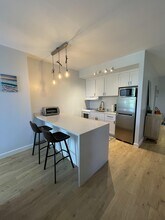 94 Washington St, Unit 9 in Norwalk, CT - Building Photo - Building Photo
