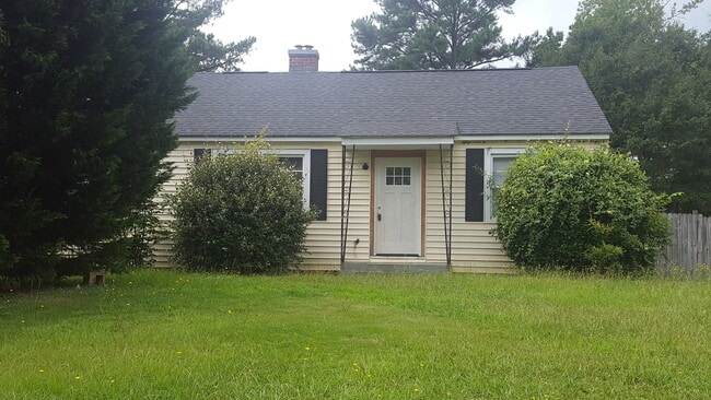 property at 1104 S 12th Ave