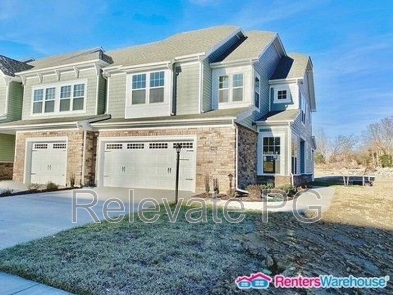9893 Honeybee Dr in Mechanicsville, VA - Building Photo