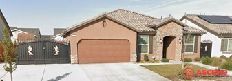 5818 Blue Spruce Ave